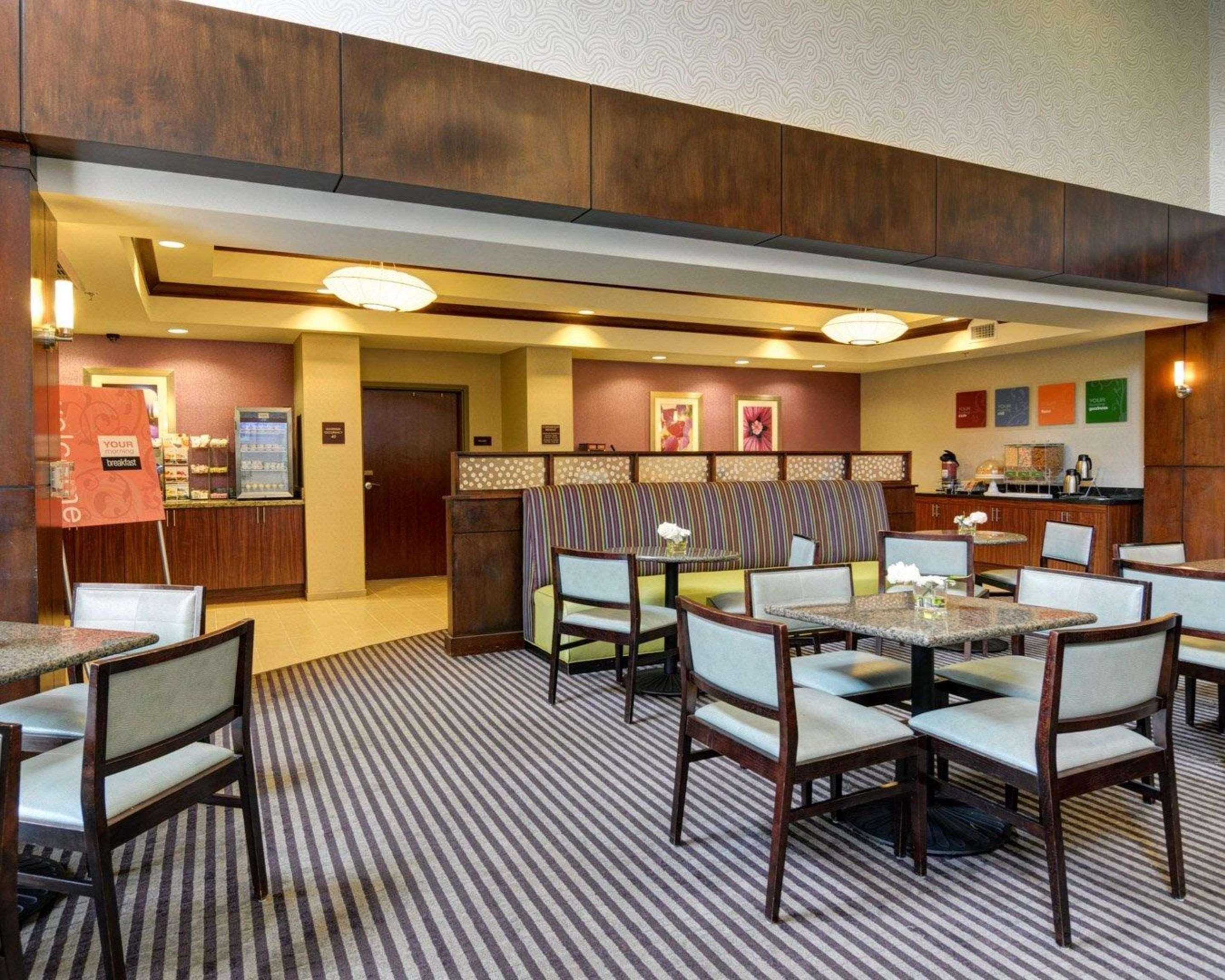 Comfort Suites Little Rock West Exteriér fotografie